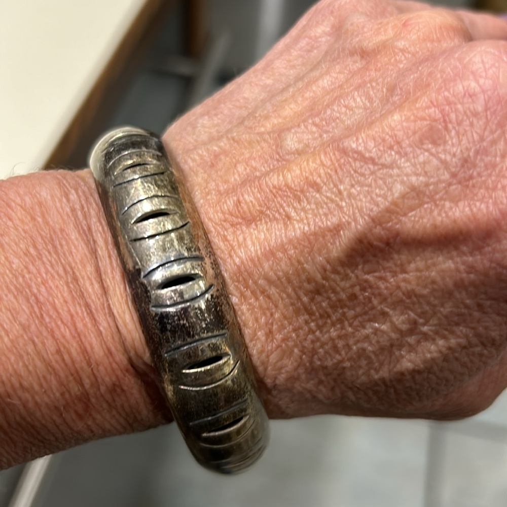 Heavy Solid Sterling Silver Vintage Bangle Bracel… - image 2